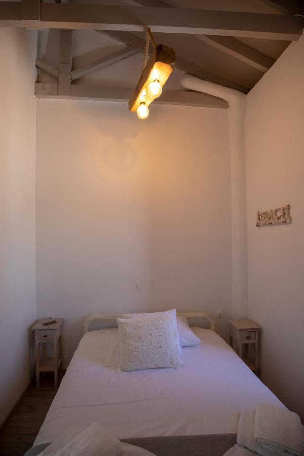 Thea Menetes Apartment Menetaí Екстериор снимка