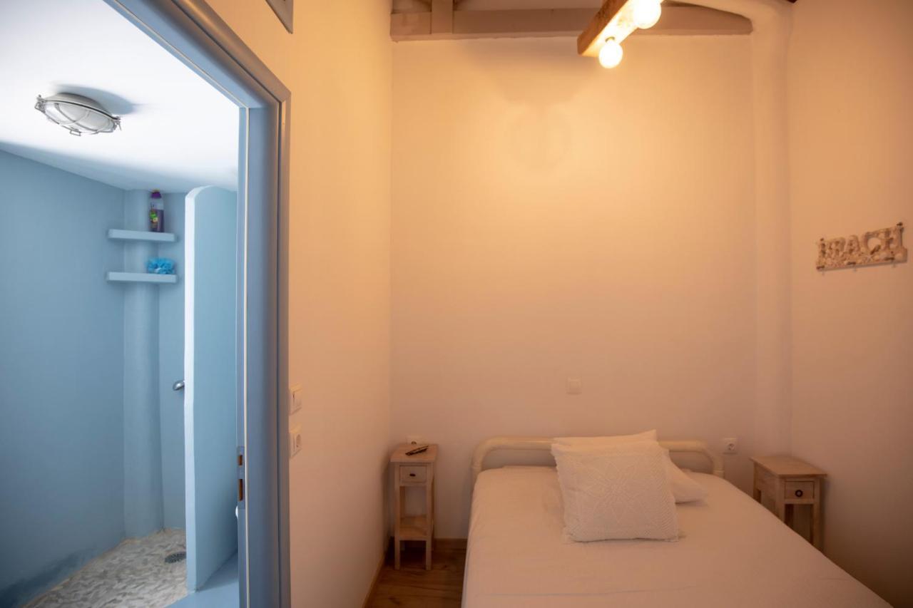 Thea Menetes Apartment Menetaí Екстериор снимка